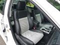 Super White - Camry SE Photo No. 17