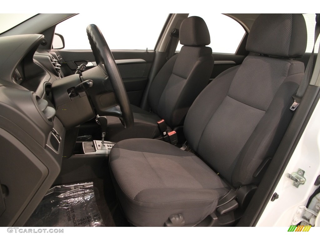 2010 Aveo LT Sedan - Summit White / Charcoal photo #5
