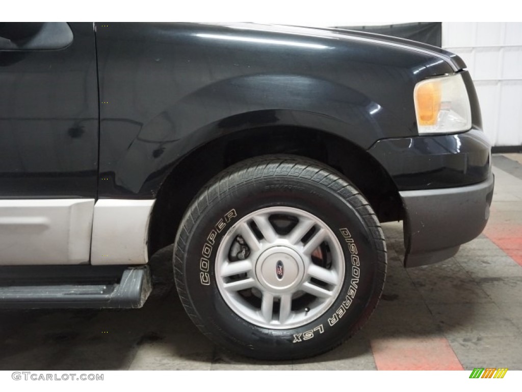 2003 Expedition XLT 4x4 - Black Clearcoat / Flint Grey photo #54