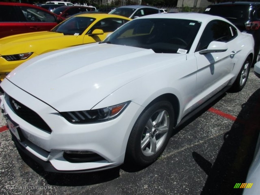 Oxford White 2017 Ford Mustang V6 Coupe Exterior Photo #114032466