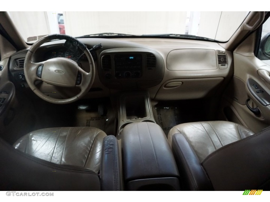 1998 Expedition Eddie Bauer 4x4 - Dark Toreador Red Metallic / Medium Prairie Tan photo #32
