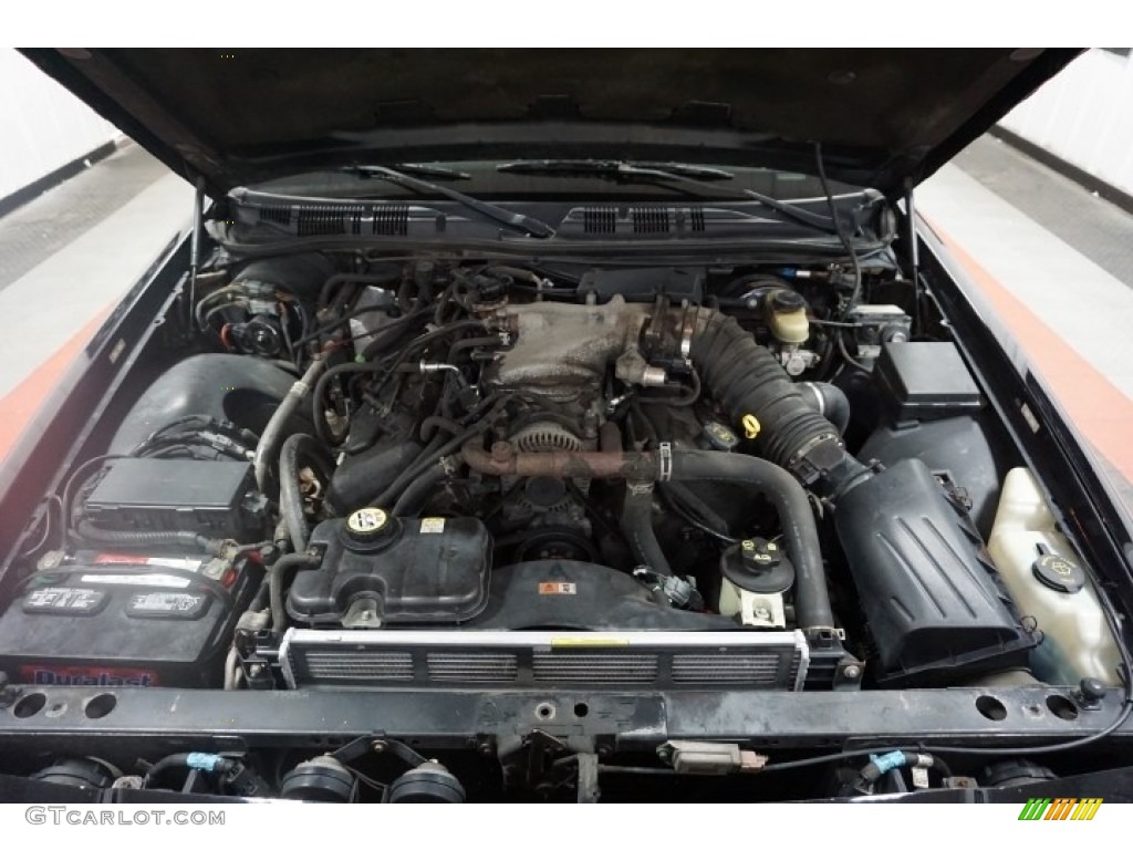 2003 Marauder  - Black / Dark Charcoal photo #46