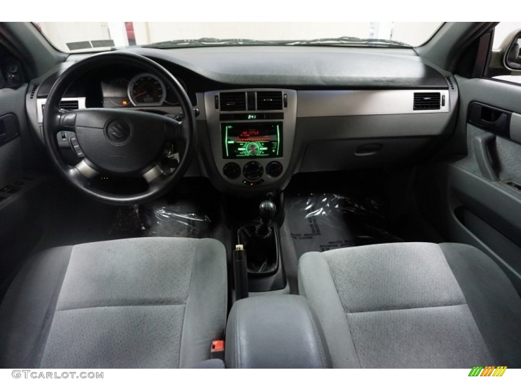 2004 Forenza S - Desert Green Metallic / Gray photo #24