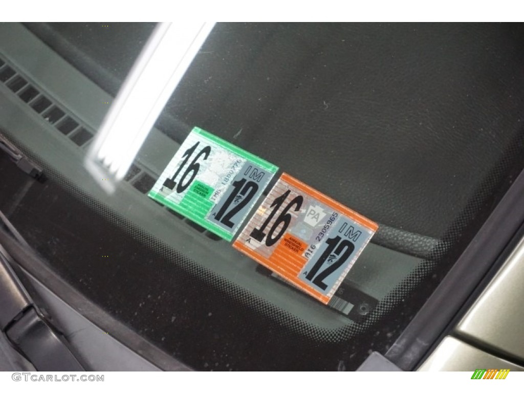 2004 Forenza S - Desert Green Metallic / Gray photo #72