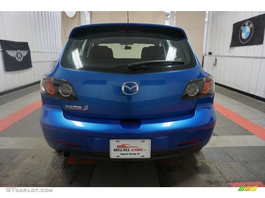 2005 MAZDA3 s Hatchback - Strato Blue Mica / Black/Blue photo #9