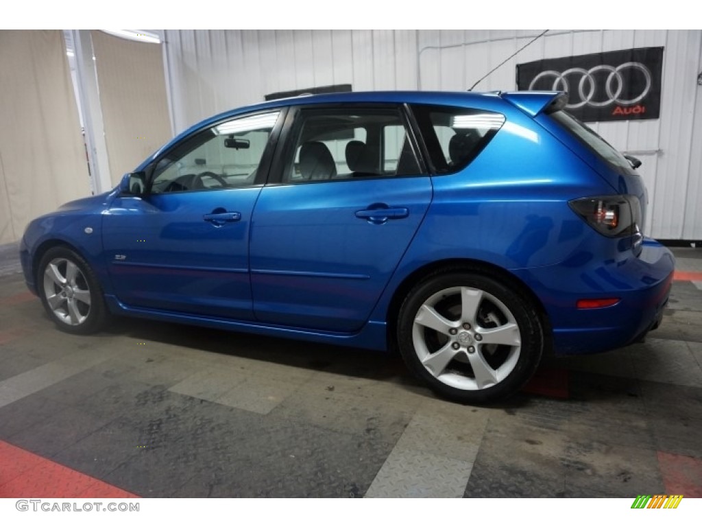 2005 MAZDA3 s Hatchback - Strato Blue Mica / Black/Blue photo #11