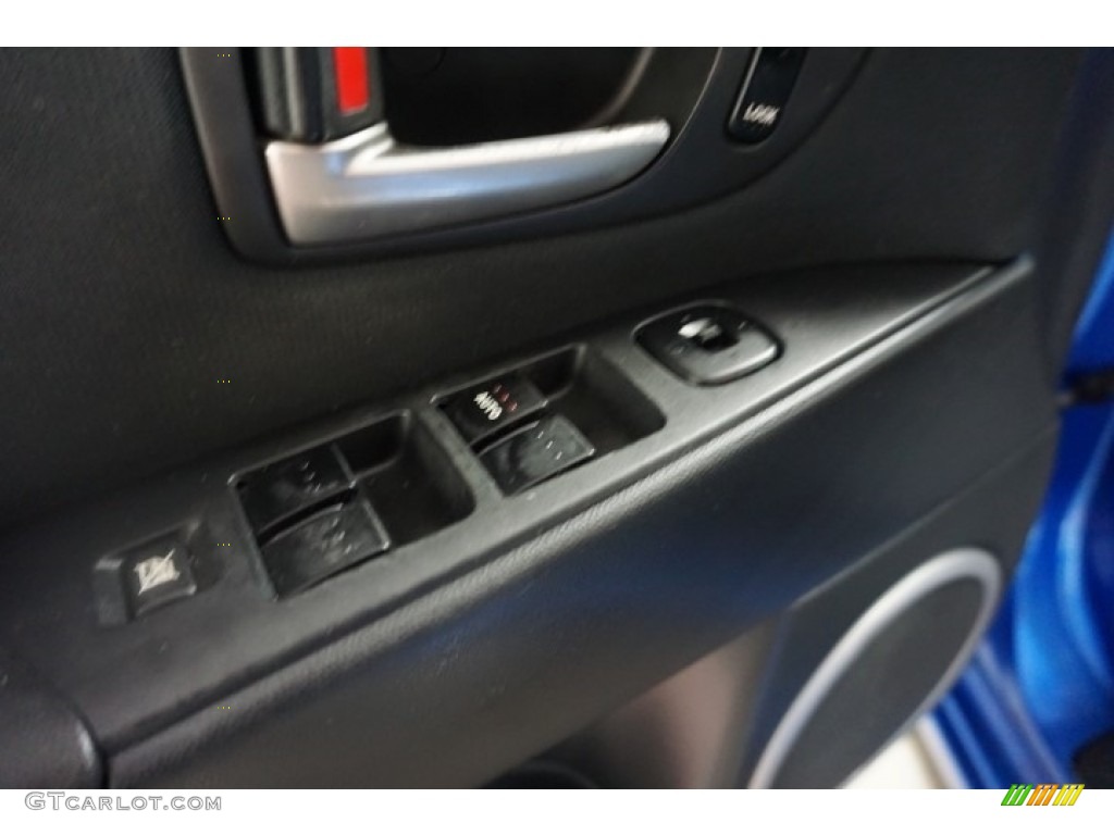 2005 MAZDA3 s Hatchback - Strato Blue Mica / Black/Blue photo #13