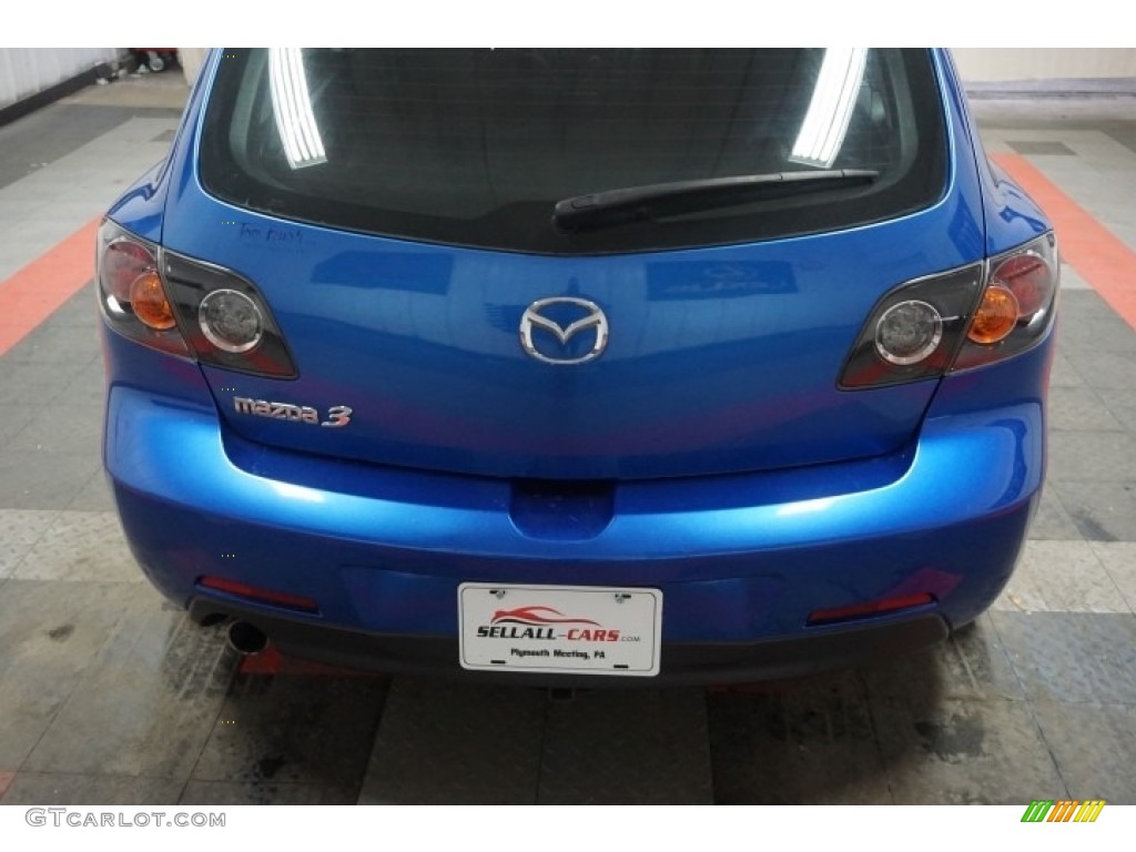 2005 MAZDA3 s Hatchback - Strato Blue Mica / Black/Blue photo #66