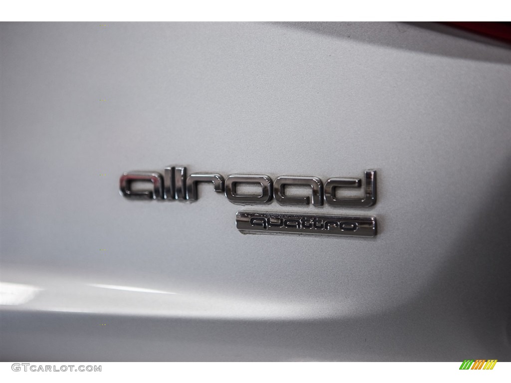 2013 Audi Allroad 2.0T quattro Avant Marks and Logos Photos