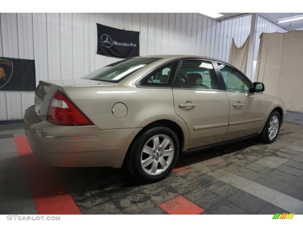 2006 Five Hundred SEL - Pueblo Gold Metallic / Pebble Beige photo #7