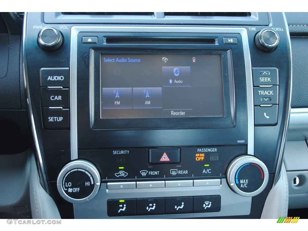 2014 Camry LE - Attitude Black Metallic / Ivory photo #16