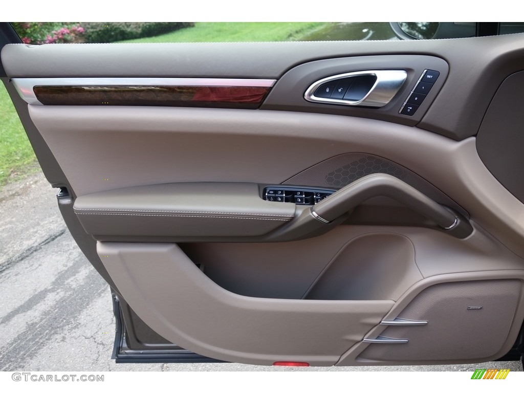 2013 Cayenne S - Umber Metallic / Umber Brown/Light Tartufo photo #11