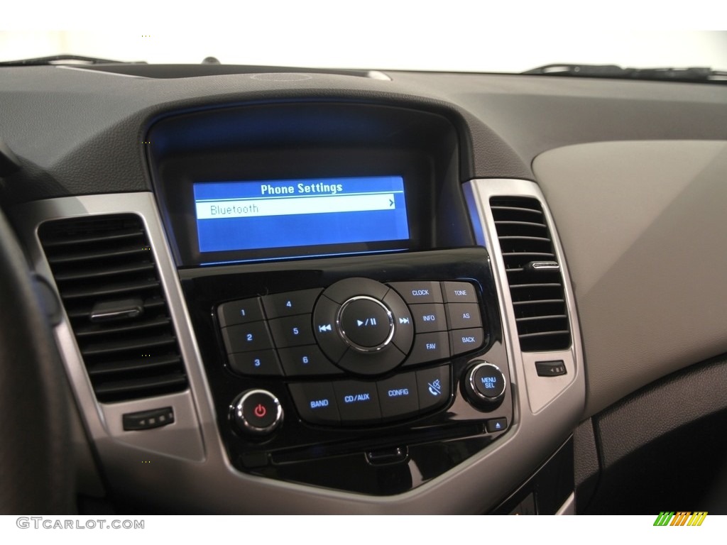 2013 Cruze LS - Black Granite Metallic / Jet Black/Medium Titanium photo #8