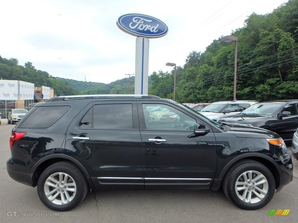 2014 Explorer XLT 4WD - Tuxedo Black / Charcoal Black photo #1