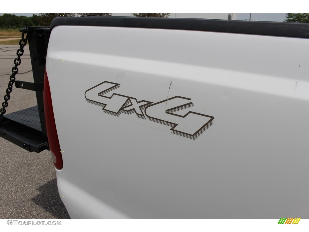 2007 F250 Super Duty XLT SuperCab 4x4 - Oxford White Clearcoat / Tan photo #22