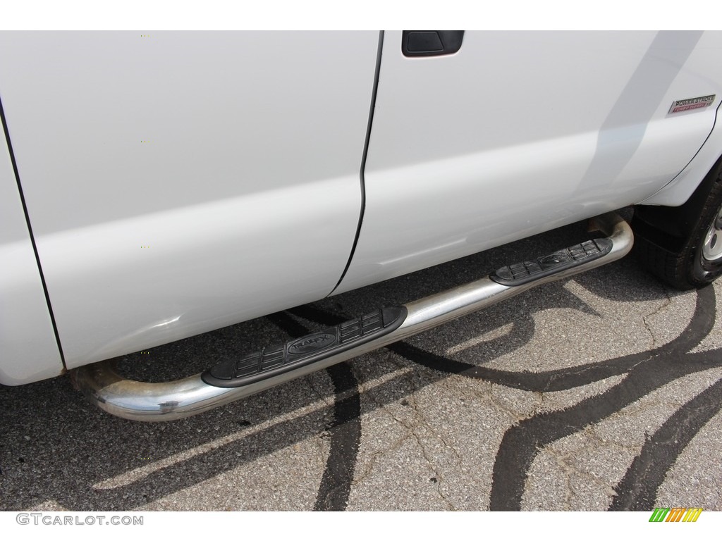 2007 F250 Super Duty XLT SuperCab 4x4 - Oxford White Clearcoat / Tan photo #31