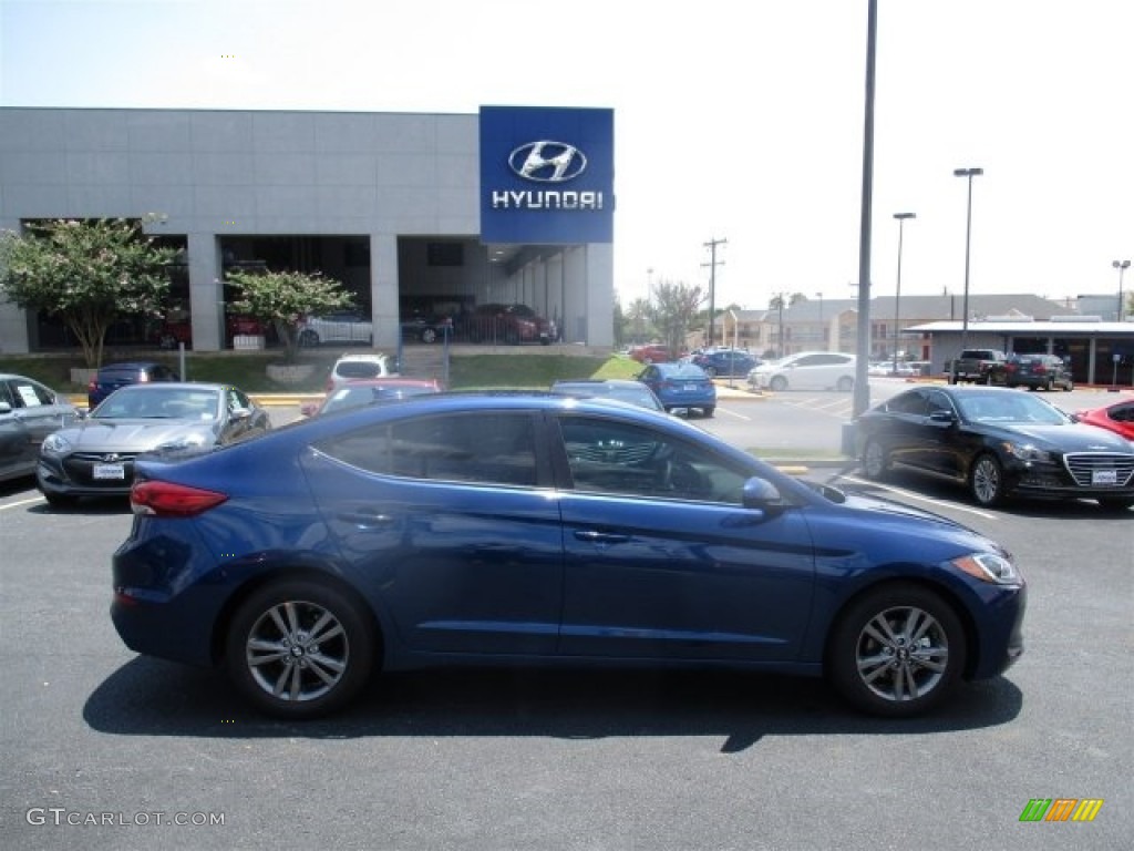 2017 Elantra SE - Lakeside Blue / Gray photo #9