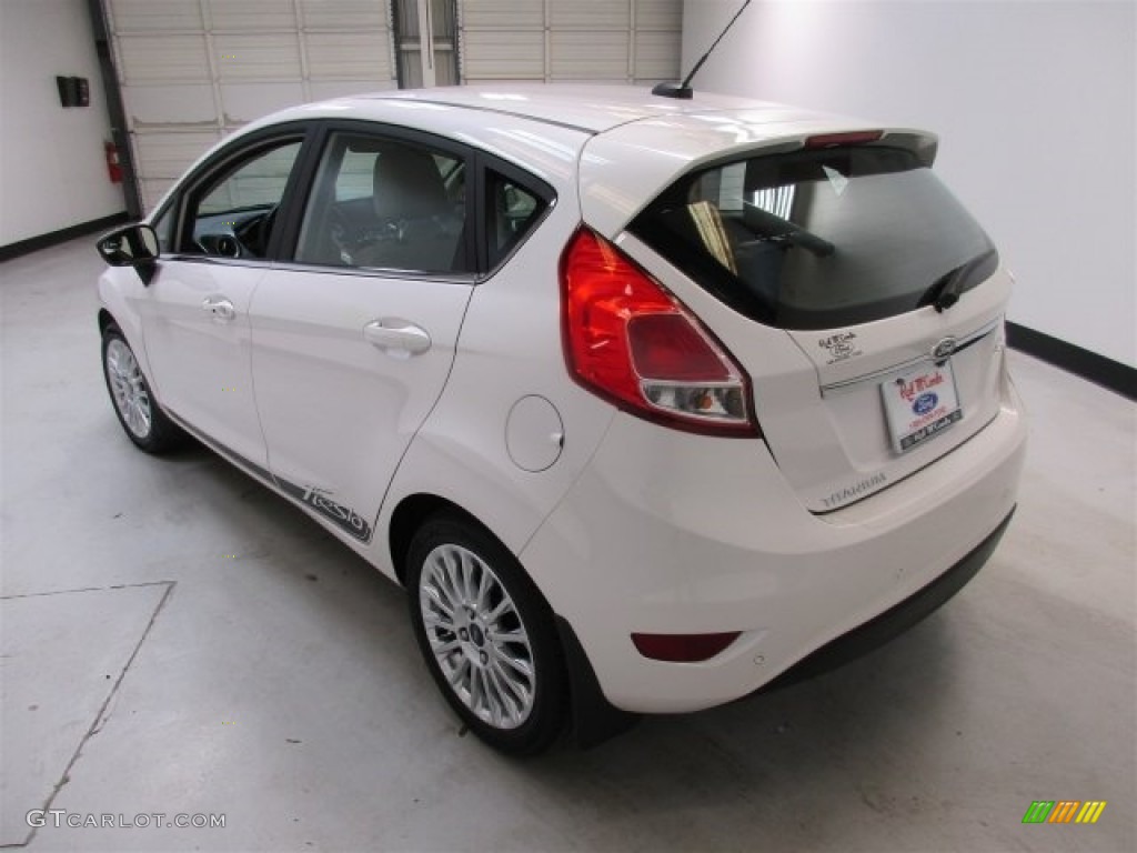 2016 Fiesta Titanium Hatchback - White Platinum Metallic Tri-coat / Medium Light Stone photo #5