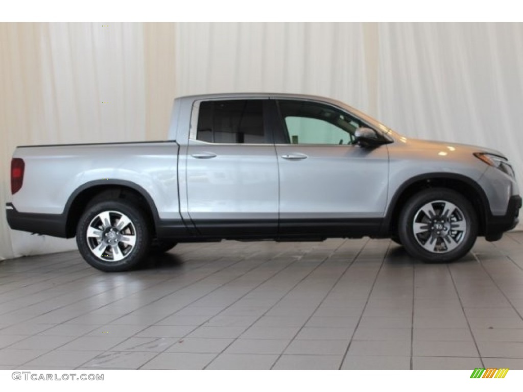 Lunar Silver Metallic 2017 Honda Ridgeline RTL-T Exterior Photo #114092870