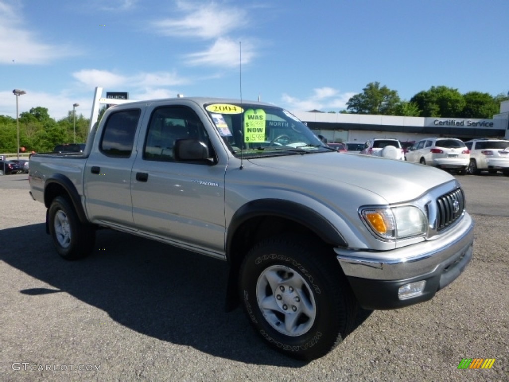 2004 Tacoma V6 Double Cab 4x4 - Lunar Mist Metallic / Oak photo #8