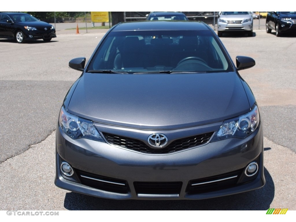 2014 Camry SE - Magnetic Gray Metallic / Black/Ash photo #8