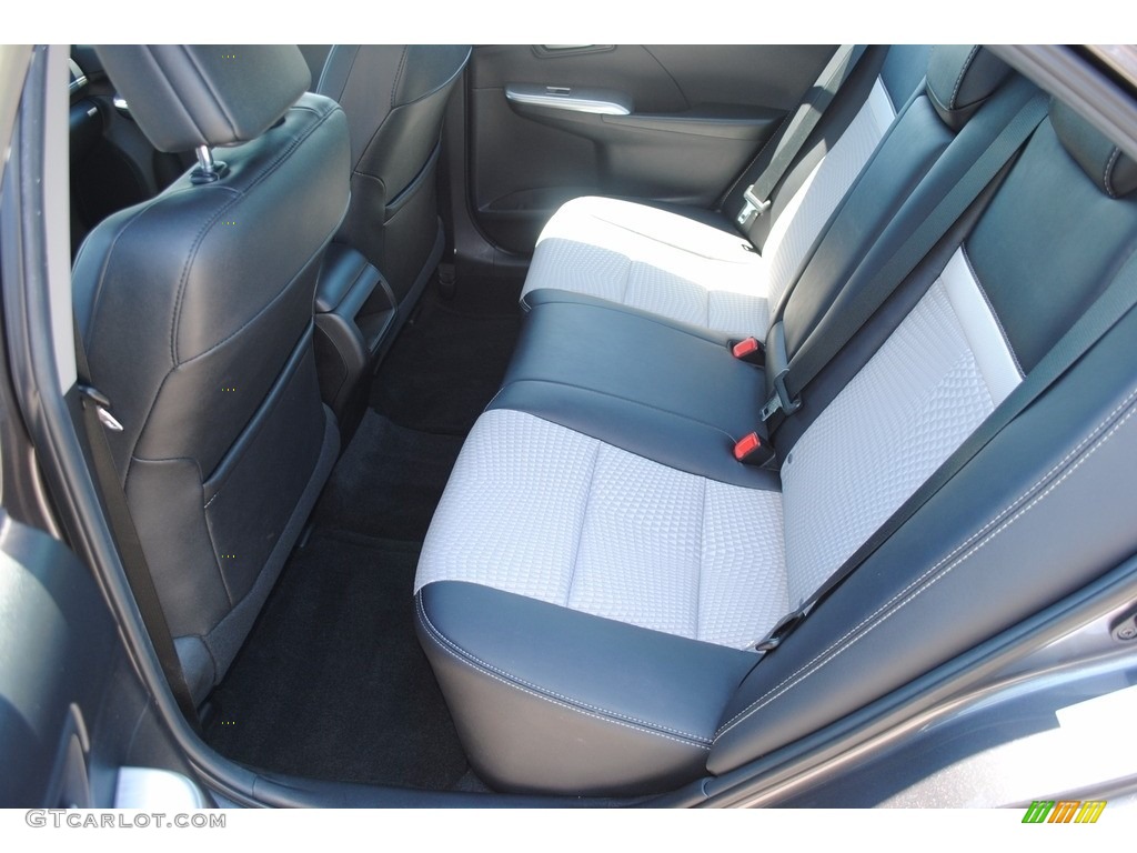 2014 Camry SE - Magnetic Gray Metallic / Black/Ash photo #19