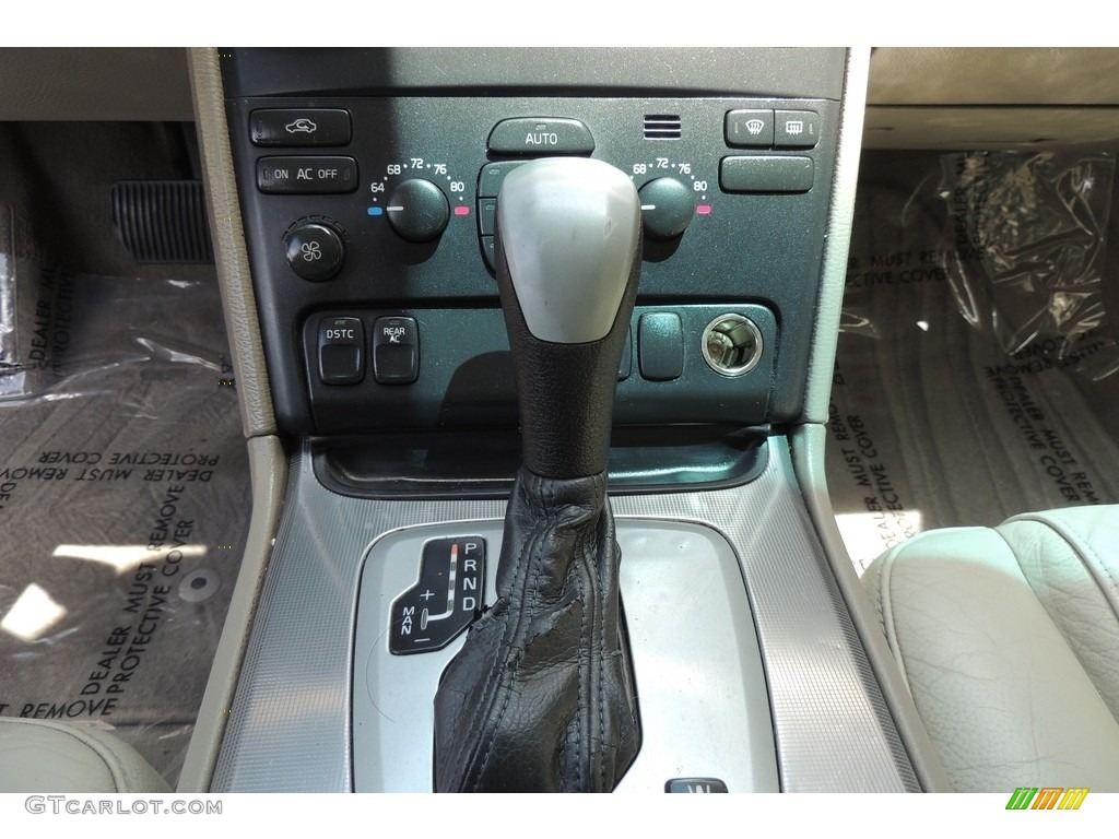 2005 XC90 V8 AWD - Titanium Gray Metallic / Taupe/Light Taupe photo #12