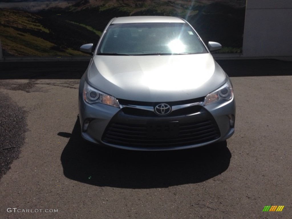 2015 Camry LE - Celestial Silver Metallic / Black photo #2