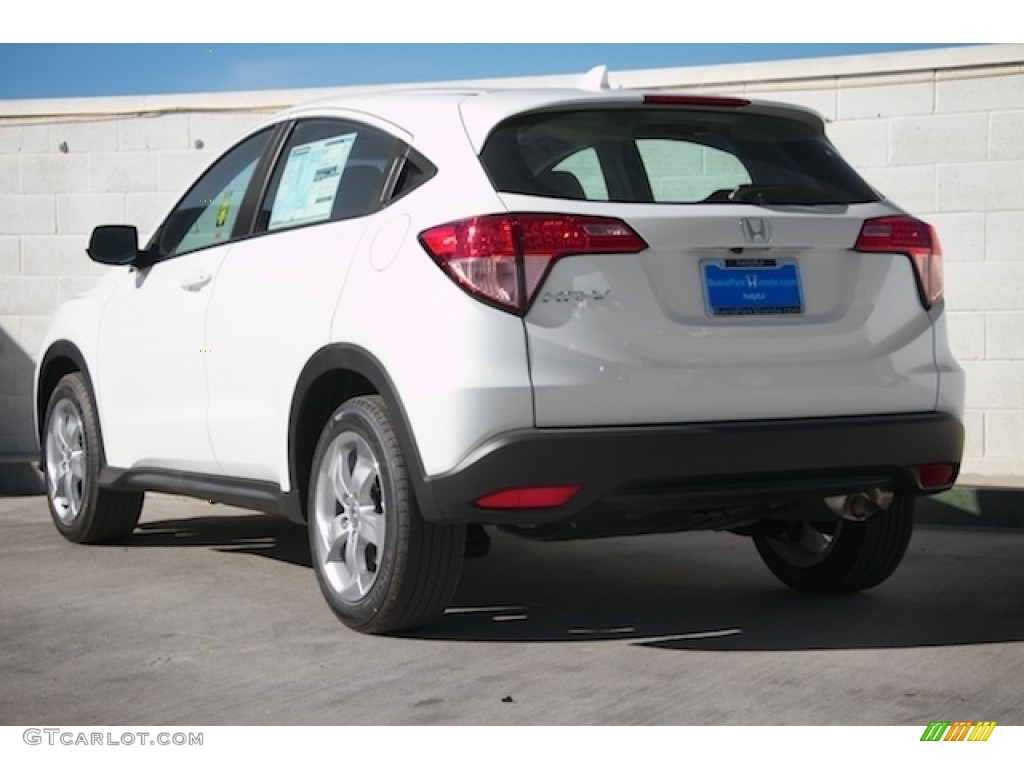 2016 HR-V LX - White Orchid Pearl / Gray photo #2