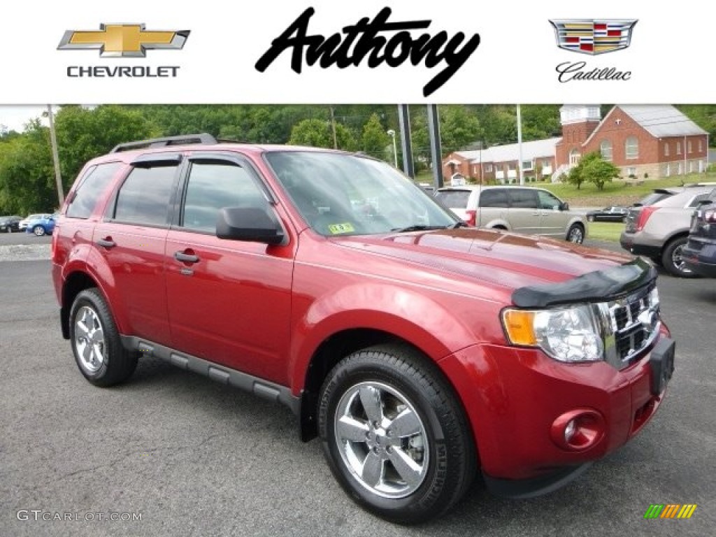 2012 Escape XLT V6 4WD - Toreador Red Metallic / Charcoal Black photo #1