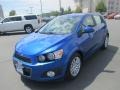 Kinetic Blue Metallic - Sonic LT Hatchback Photo No. 2