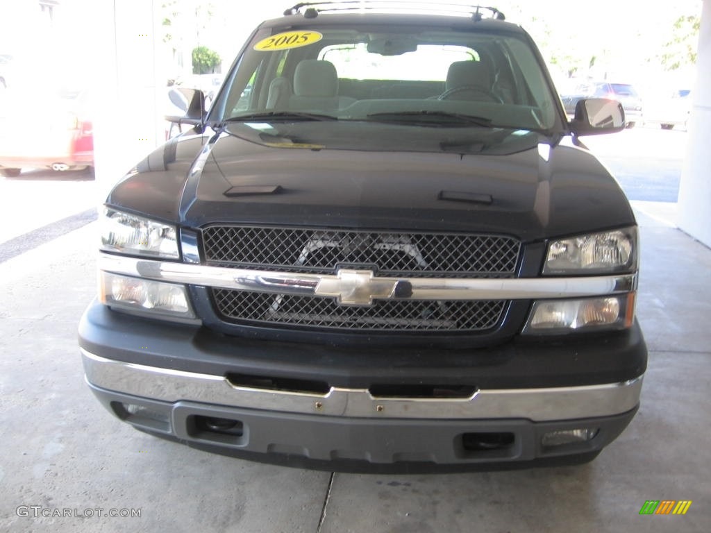 2005 Avalanche LS 4x4 - Dark Blue Metallic / Gray/Dark Charcoal photo #22