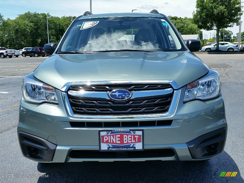 2017 Forester 2.5i - Jasmine Green Metallic / Gray photo #2