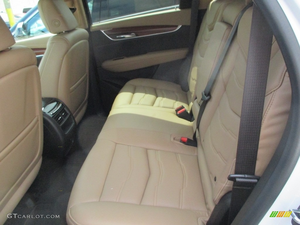 Sahara Beige Interior 2017 Cadillac XT5 Luxury AWD Photo #114149446