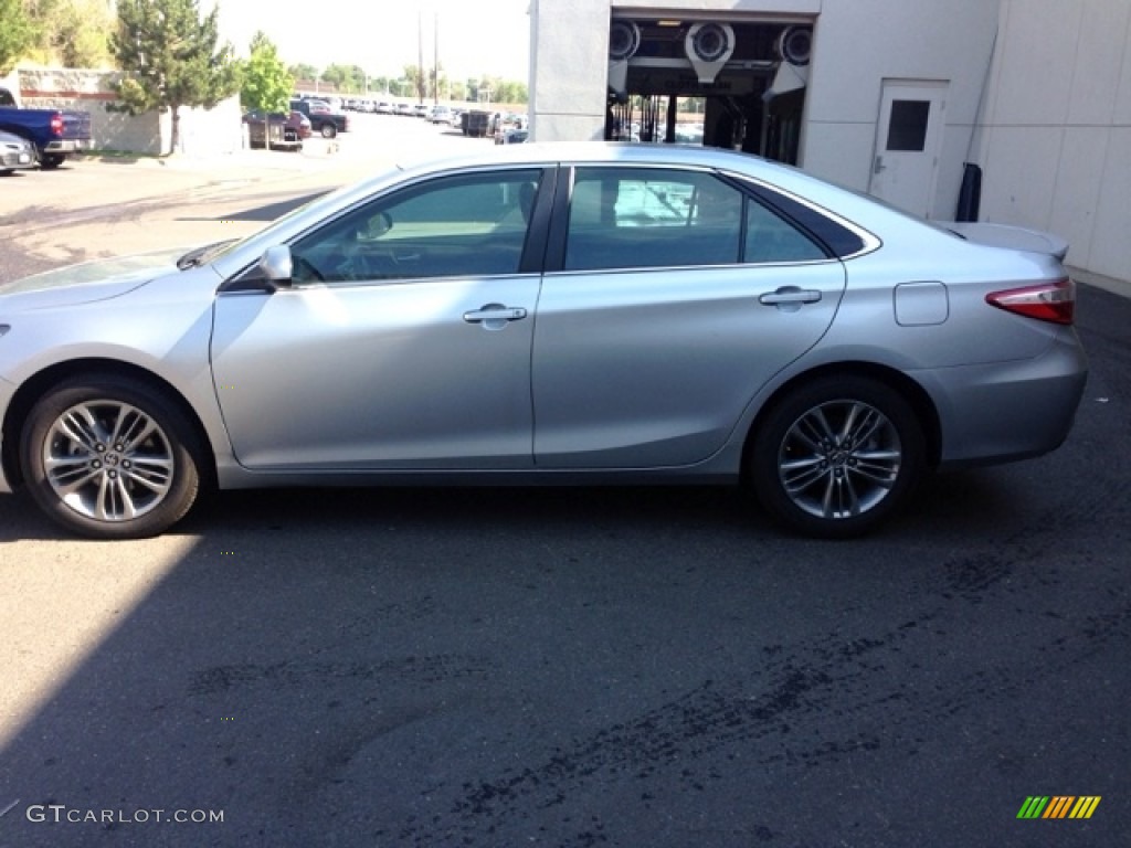 2015 Camry SE - Celestial Silver Metallic / Black photo #8