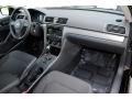 Black - Passat S Sedan Photo No. 17