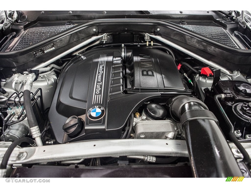 2013 BMW X5 xDrive 35i Premium Engine Photos