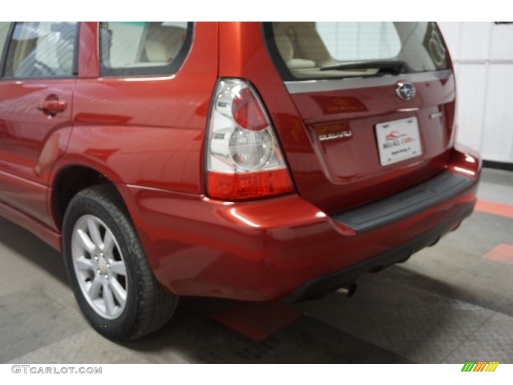 2006 Forester 2.5 X Premium - Garnet Red Pearl / Desert Beige photo #63