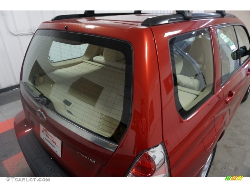 2006 Forester 2.5 X Premium - Garnet Red Pearl / Desert Beige photo #80