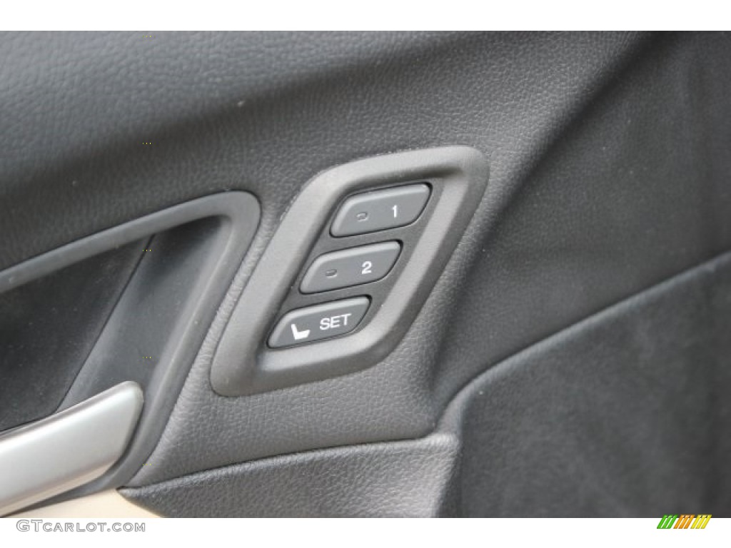 2013 Crosstour EX-L V-6 4WD - Basque Red Pearl II / Ivory photo #16