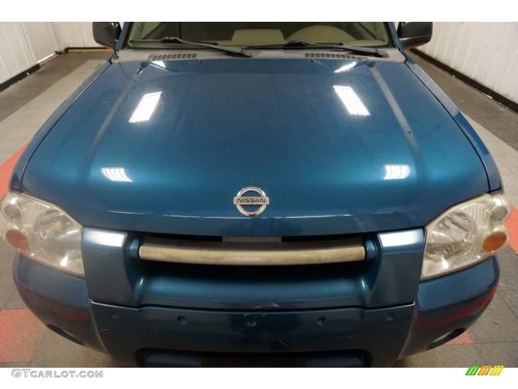 2004 Frontier XE V6 Crew Cab 4x4 - Electric Blue Metallic / Gray photo #51