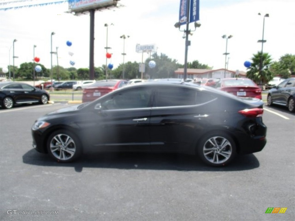 2017 Elantra Limited - Black / Gray photo #5