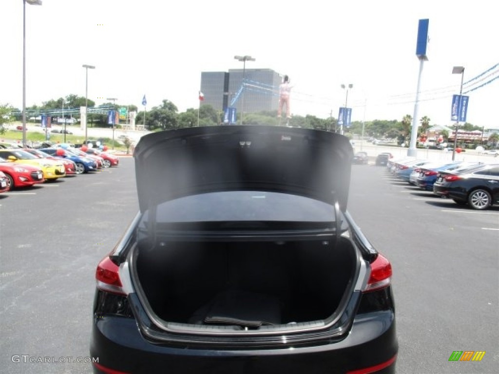2017 Elantra Limited - Black / Gray photo #9