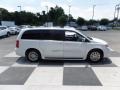 2016 Bright White Chrysler Town & Country Limited  photo #3