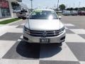White Gold Metallic - Tiguan S Photo No. 2