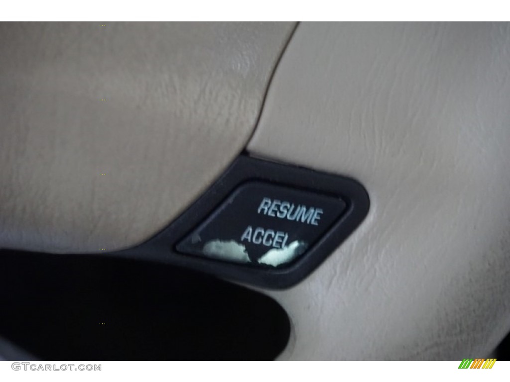 2004 Impala LS - Sandstone Metallic / Neutral Beige photo #30