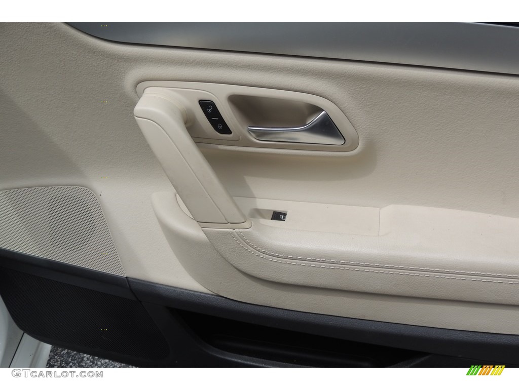 2010 CC Sport - Candy White / Black photo #32