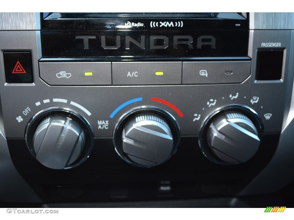 2014 Tundra SR5 Double Cab - Magnetic Gray Metallic / Black photo #20