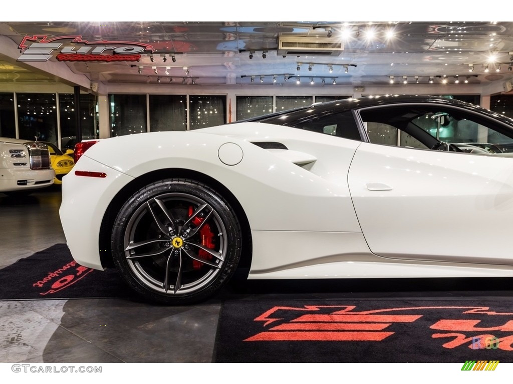 2016 488 GTB  - Bianco Avus (White) / Nero (Black) photo #26