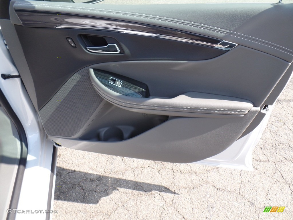 2017 Impala LT - Iridescent Pearl Tricoat / Jet Black/Dark Titanium photo #57